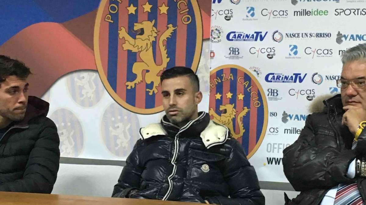 Morini: "Attendo solo il transfer. Non vedo l'ora di giocare".