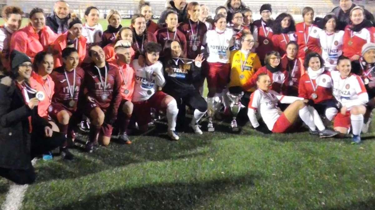 Le leonesse rossoblu si aggiudicano la Coppa Italia...