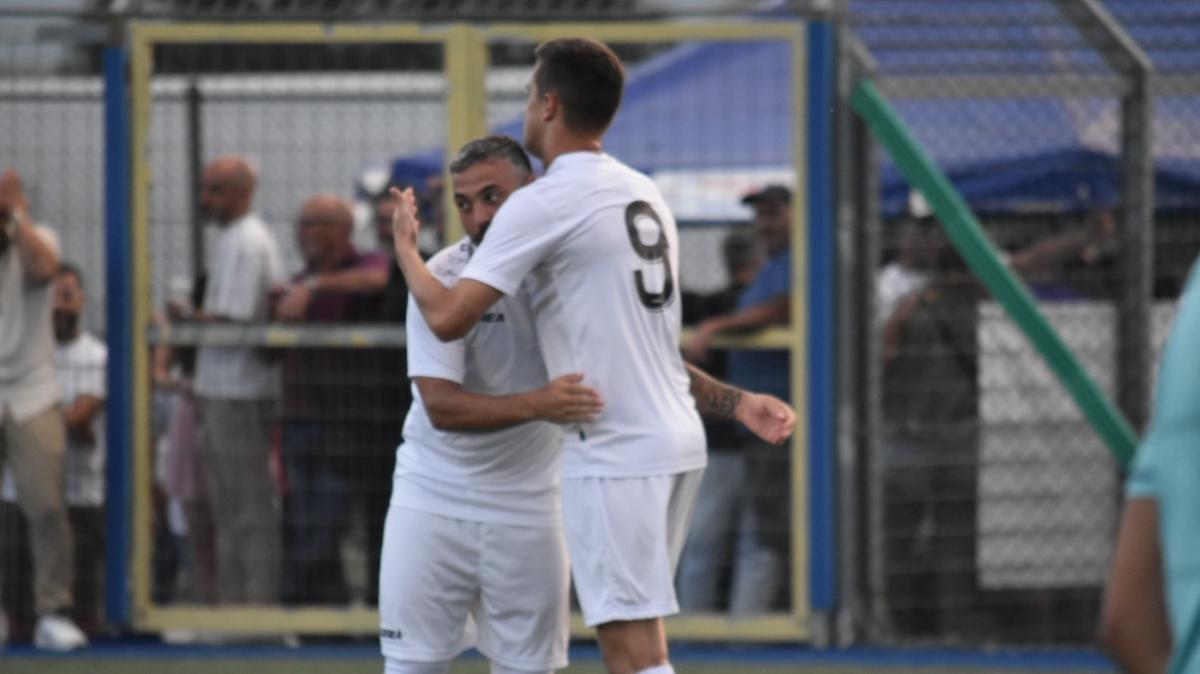 AZ Picerno, terzo posto al Memorial Donato Russo vinto dal Crotone