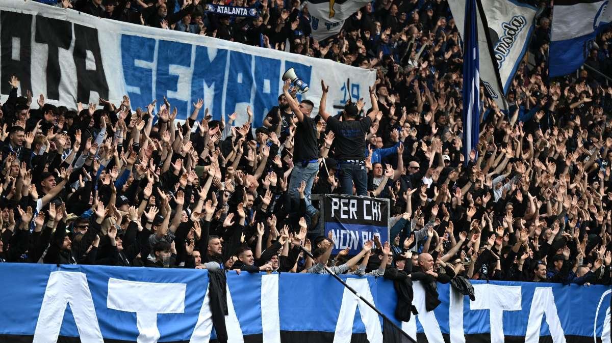 Il Lecce ha deciso di giocare domani sera a Bergamo con gli ultras del'Atalanta che attueranno una forma di protesta contro la Lega Serie A