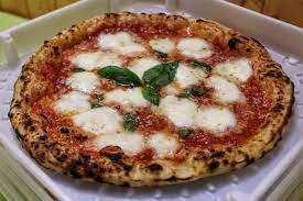 Il Potenza sconfitto ad Avellino si "consola" con la pizza