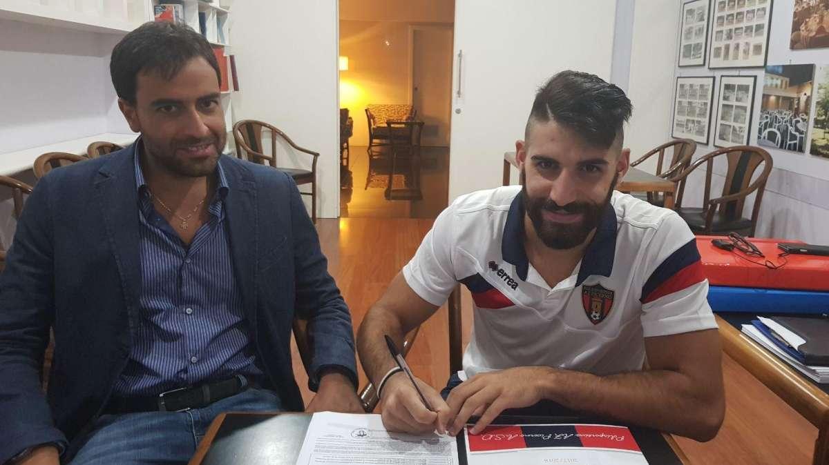 Un ex Picerno in ritiro con il Monopoli...