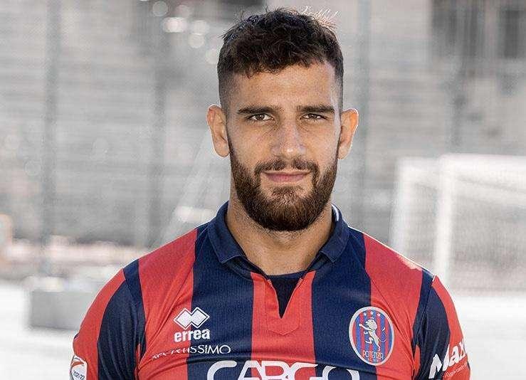 L’ex Potenza Salvemini prolunga con il Giugliano