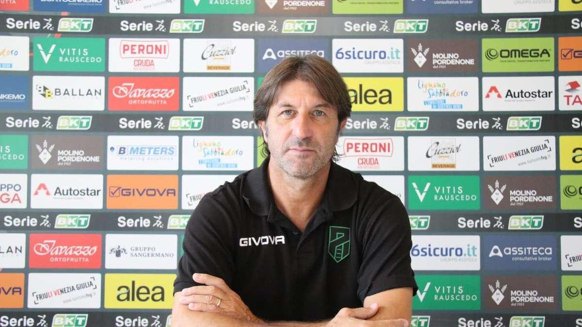 L'Avellino (ri)pensa in grande... Massimo Rastelli è il nuovo allenatore dei lupi