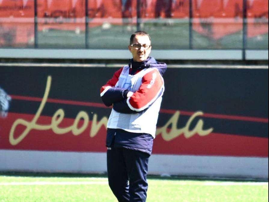 Emilio Longo "novizio"... per caso con 300 panchine in D e un record