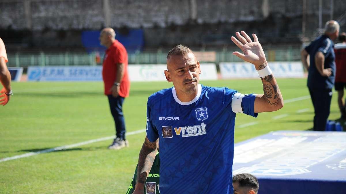 Nella Paganese che sarà di scena domani al "Viviani" sarà assente l'attaccante Gigi Castaldo