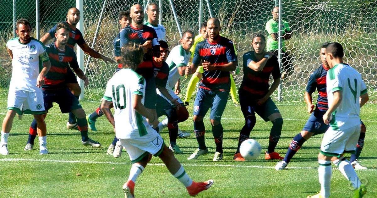 Basta Pera al Taranto per superare l'Avellino in amichevole...