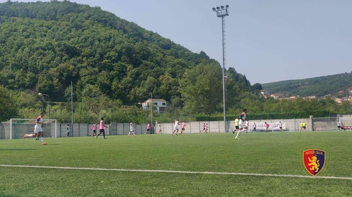 A Calvello questa mattina il Potenza ha battuto in amichevole il Tricarico
