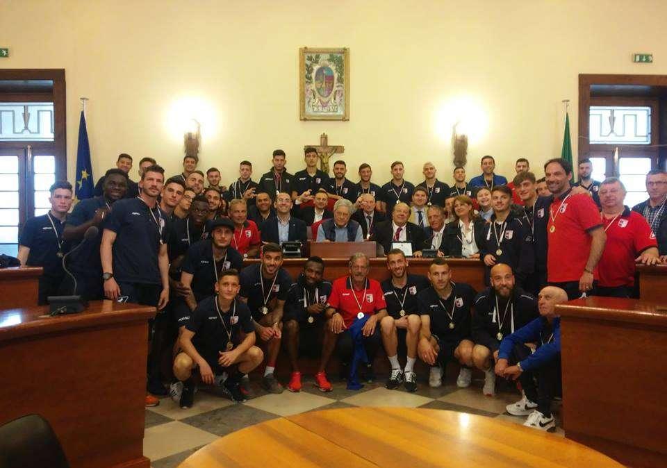 Dopo il match con il Potenza sarà festa per la Vibonese...