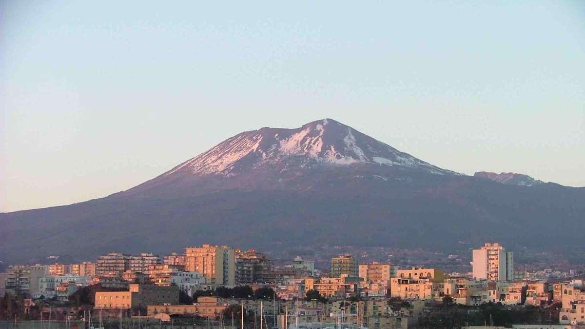 Cordata N.4: Vesuviana.