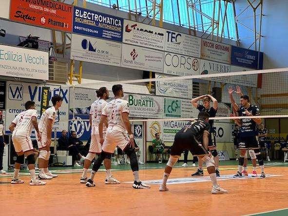Volley A2, ancora  un tie break amaro per la Cave del Sole