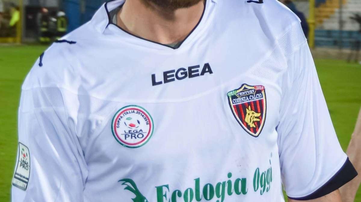 Serie B, Cosenza deferito: i calabresi rischiano 2 punti di penalizzazione da scontare nel prossimo campionato
