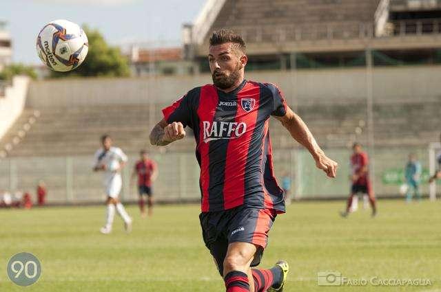 Classifica marcatori: Genchi insidia Molinari.