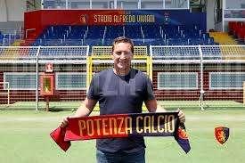 L'ex allenatore del Potenza Colombo potrebbe ripartire da Monopoli