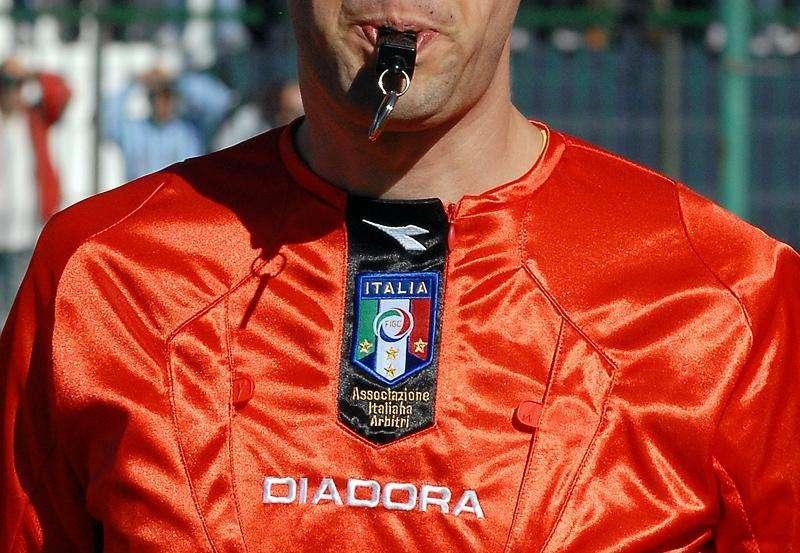 Monopoli-Potenza affidata ad un fischietto brianzolo