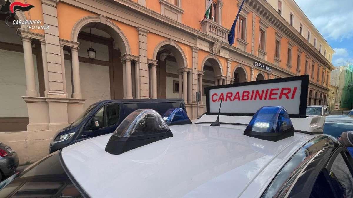 I Carabinieri arrestano un giovane per detenzione ai fini di spaccio di sostanza stupefacente