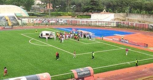 Sfiorata la tragedia a Caserta, arresto cardiaco per il portiere del Rotonda Kapustins che viene salvato dal defibrillatore