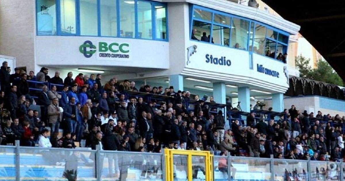 Manfredonia, i tifosi disertareranno lo stadio: “La pazienza è finita”.