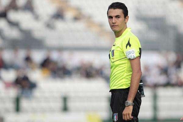 I precedenti con l'arbitro Pascarella sorridono ai rossoblù