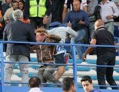 Tifosi del Lecce aggrediti al "Tursi" di Martina Franca.