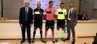 Cambio look per gli arbitri nel 2017/18: presentate nuove divise a Coverciano...