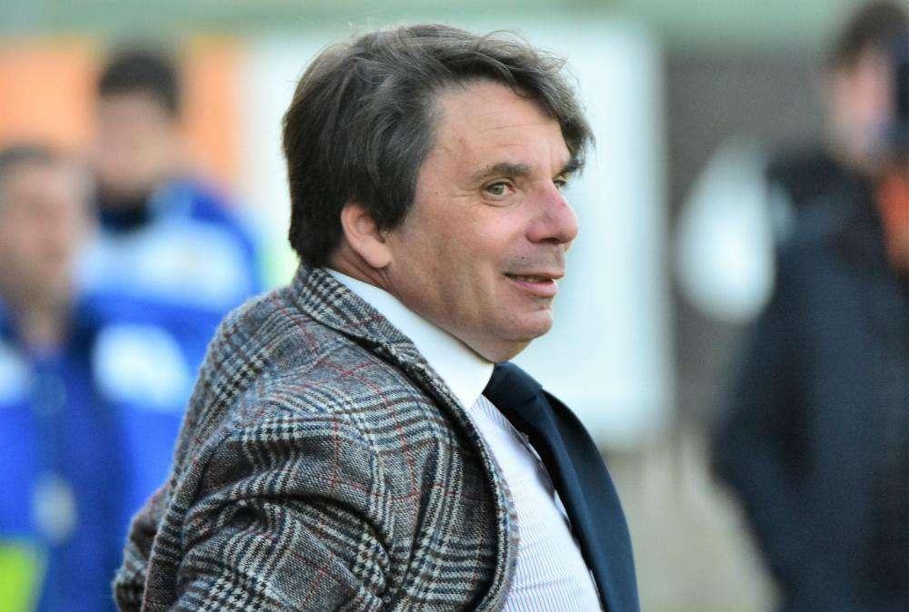 ...e Capuano sbottò: "Siamo su Scherzi a Parte..."