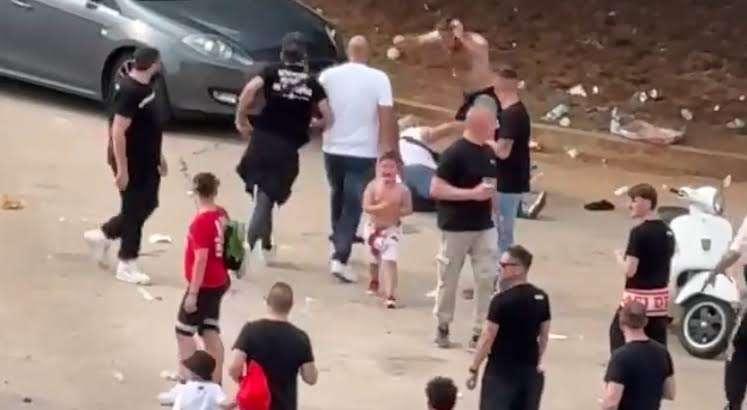 VERGOGNA A BARI, genitore picchiato dai tifosi fuori dallo stadio davanti al figlio in lacrime