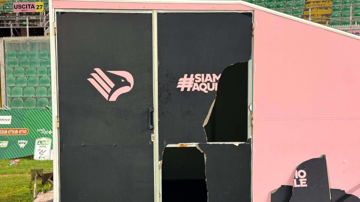 Rissa al Barbera durante Palermo-Catanzaro: tensione in tribuna, coinvolto l'ex rossoblu Vincenzo Polito