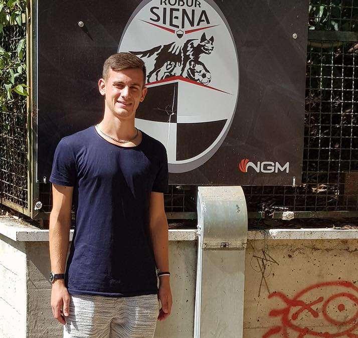 Un "pezzettino" di Basilicata presente durante la finale Siena-Cosenza...