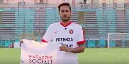 "Fai un Goal alla povertà"!