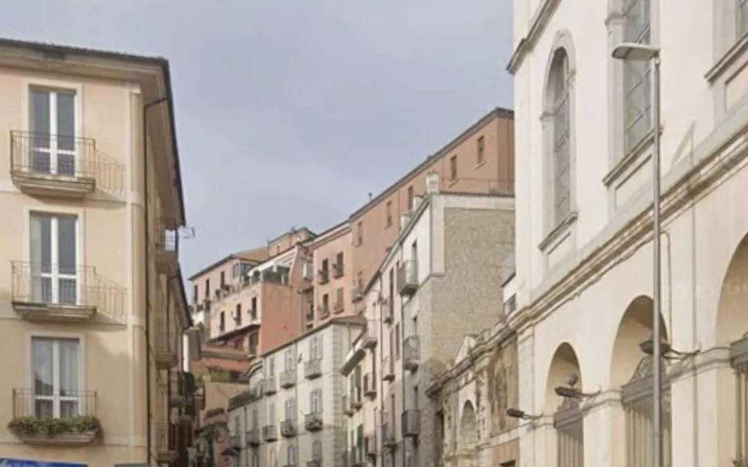 Potenza, parte la sperimentazione del senso unico su corso Umberto