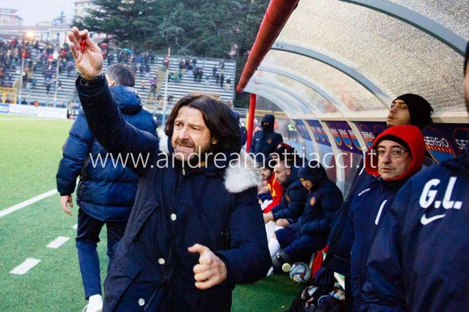 Caiata:"Adesso mi sono rotto!".
