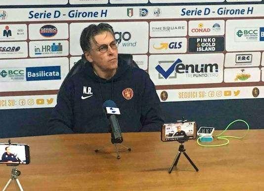 La conferenza stampa di mister Ragno in vista dell'Aversa Normanna.