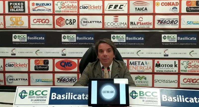 Capuano: "Perdere così è dura. Diventa difficile commentare una partita così"