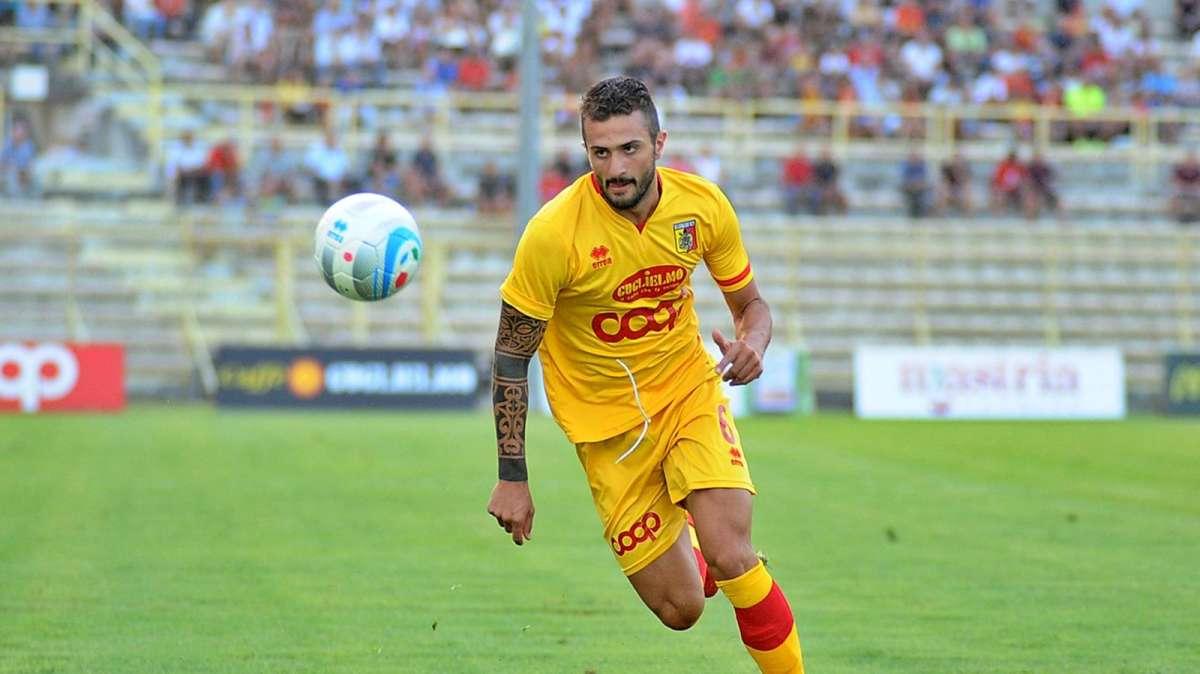 Il Picerno si rinforza ancora, Manuel Nicoletti è un nuovo calciatore rossoblù