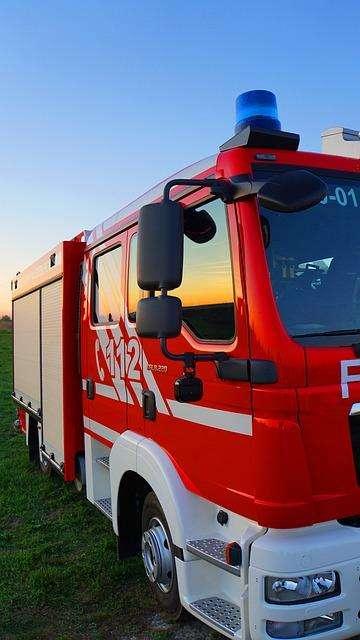 Incendio allo stadio Iacovone, Brindisi-Catania a rischio