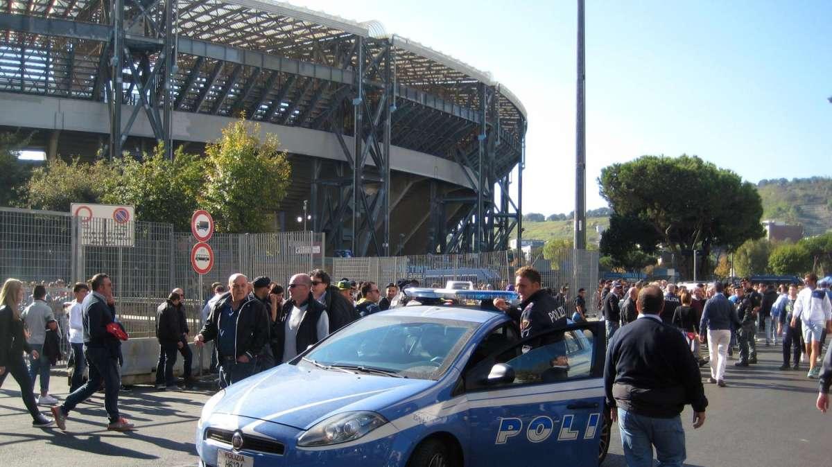 Operazione “Last supporters” 4 arresti domiciliari e 12 obblighi di dimora per gli scontri tra tifosi di Melfi e Rionero in Vulture del 19 gennaio scorso