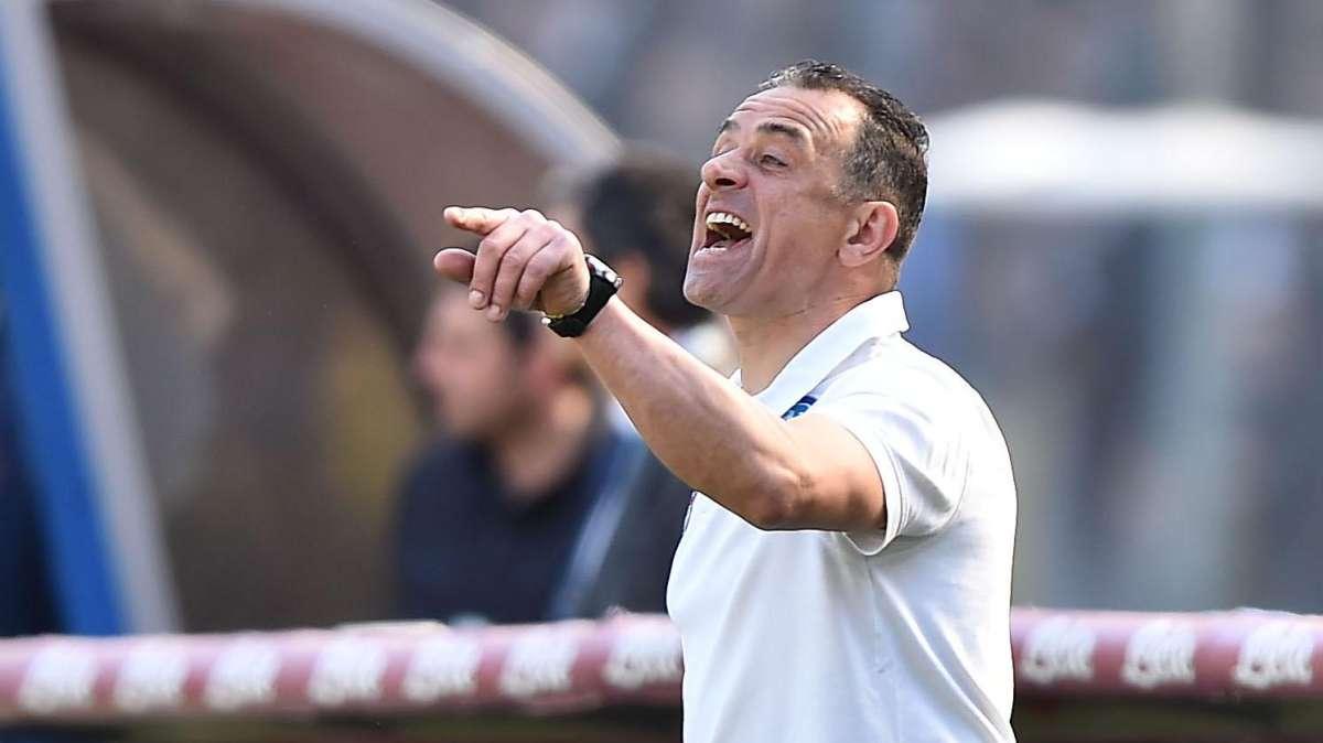 Napoli, Mazzarri verso l'esonero... il presidente De Laurentiis ha già scelto il nuovo e terzo allenatore degli azzurri