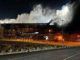 Taranto, incendio allo stadio "Iacovone": arrestati due tifosi del Foggia