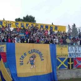Aggressione al bus della Turris: arriva il Daspo per due tifosi del Cerignola.