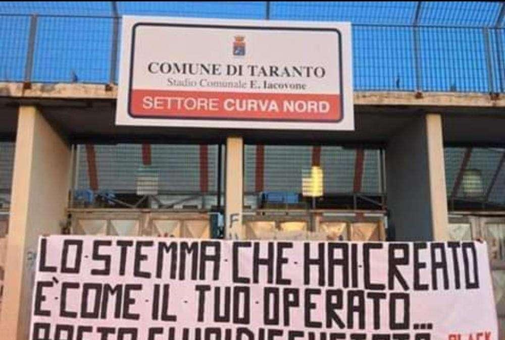 I tifosi del Taranto contestano il presidente Giove prima, durante e dopo il Coronavirus