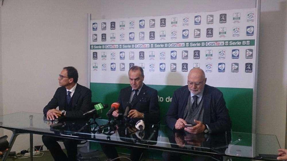 Caos campionati, botta e risposta tra Gravina e Balata...