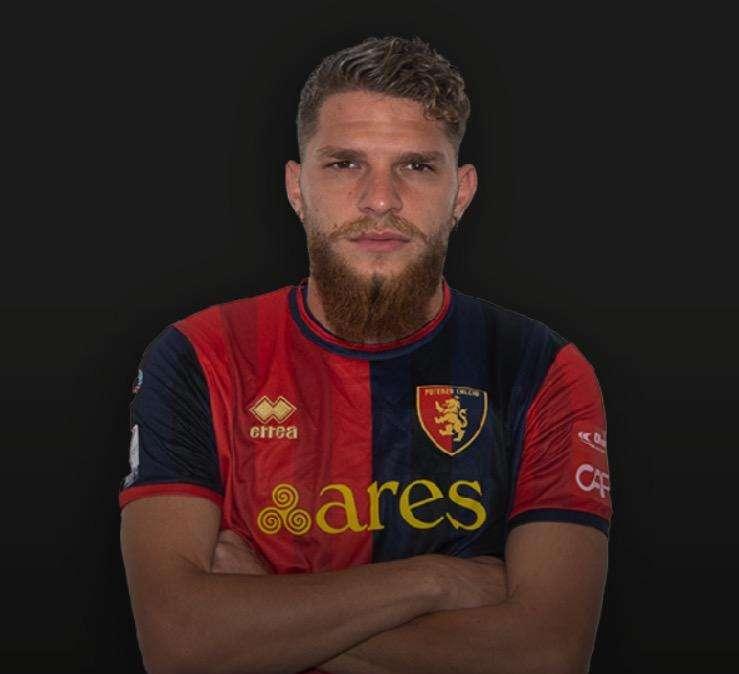 Sirene dalla Serie B per il rossoblu Giovanni Volpe