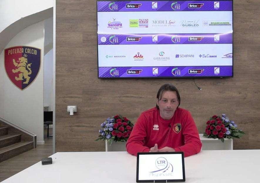 Foggia-Potenza, mister Raffaele: "Il Foggia è una squadra che è partita per vincere il campionato ingaggiando giocatori di categorie superiori"