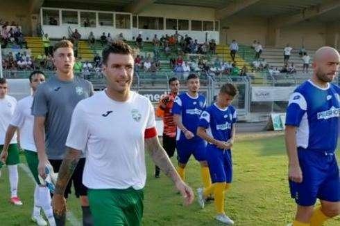 Il Cerignola fa subito paura: tre schiaffi al Monopoli in amichevole.