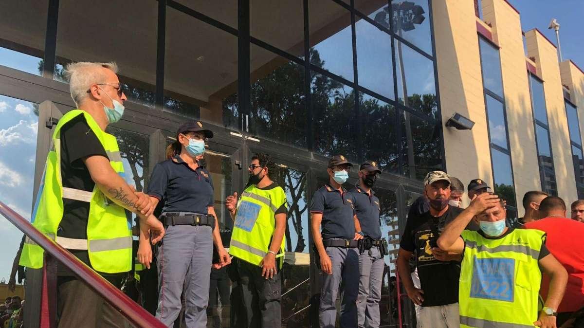 Salernitana, volano gli schiaffi all'Arechi dopo la presentazione di Ribery