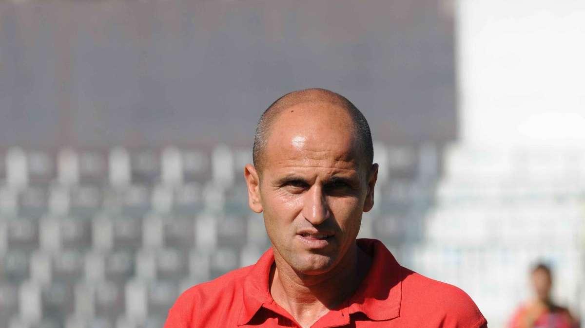 In attesa del Potenza il Bisceglie sfiderà domani la Paganese ma il tecnico dei pugliesi è chiaro: "Il campionato è da fermare"