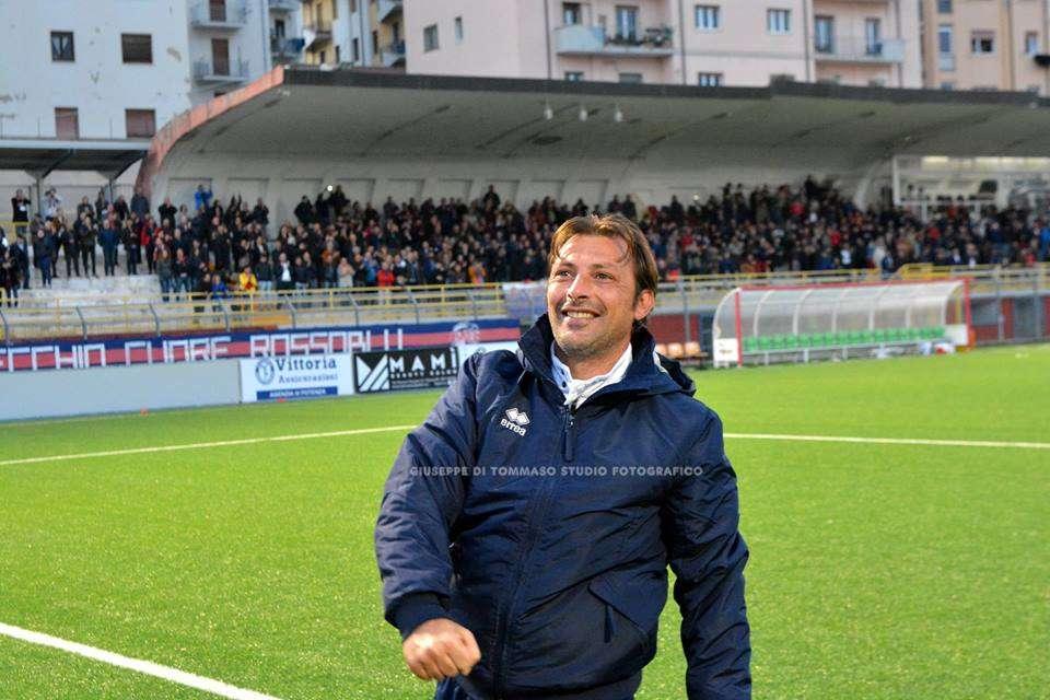 Raffaele:"Vanno fatti doppi complimenti ai miei calciatori perchè..."