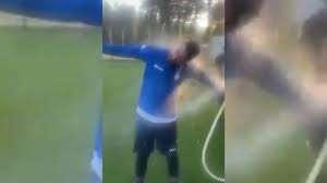 Doccia “purificatrice” per il portiere del Crotone Branduani: «Giocava a Catanzaro»