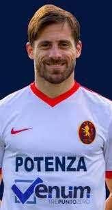 Potenza, a Latina mancheranno cinque calciatori 